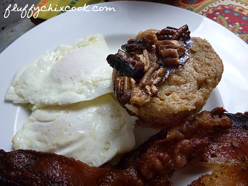 Low Carb Cinnamon Praline Muffin with Marshmallow Cream Recipe